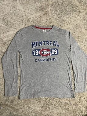 NHL Montreal Canadiens Grey Long Sleeve Graphic Tee with Red & Blue Logo